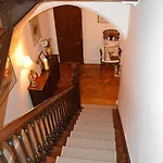 Alojamento de Acomodação e Pequeno-almoço Old Rectory 3*